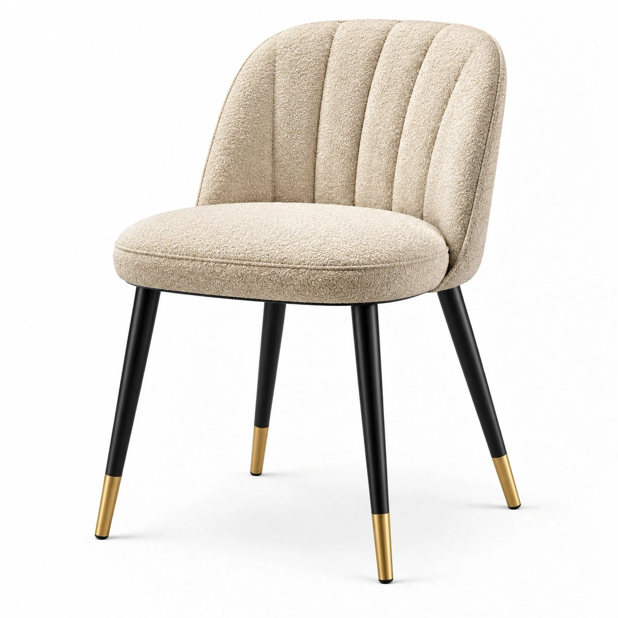 Gepolsterter Bouclé-Esszimmerstuhl in Beige, 58 x 60 x 80 cm, schwarze Metallbeine mit goldfarbenen Enden